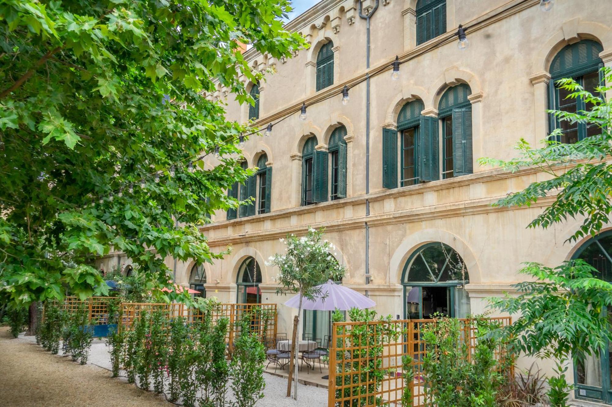 فيلا Ultimate Relaxation For Family Or Group At Renowned Couvent Des Ursulines, A Tranquil Escape In Historic Pézenas المظهر الخارجي الصورة