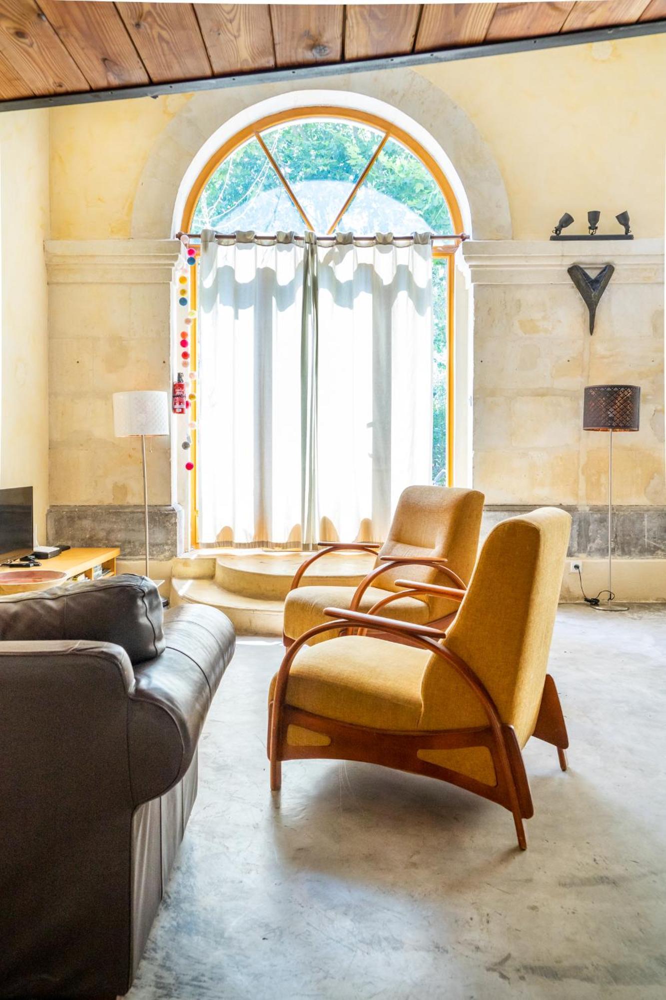 فيلا Ultimate Relaxation For Family Or Group At Renowned Couvent Des Ursulines, A Tranquil Escape In Historic Pézenas الغرفة الصورة