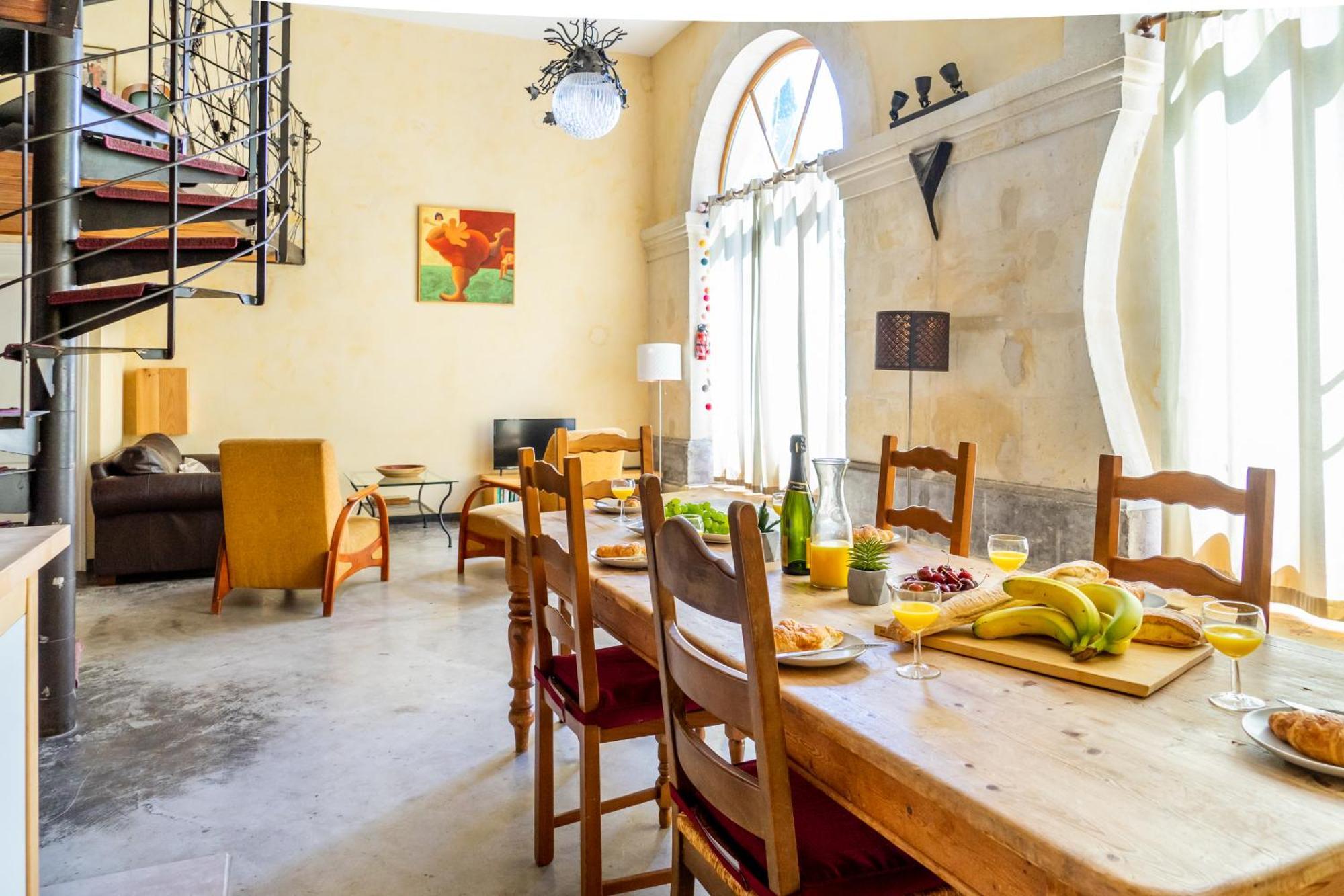فيلا Ultimate Relaxation For Family Or Group At Renowned Couvent Des Ursulines, A Tranquil Escape In Historic Pézenas الغرفة الصورة