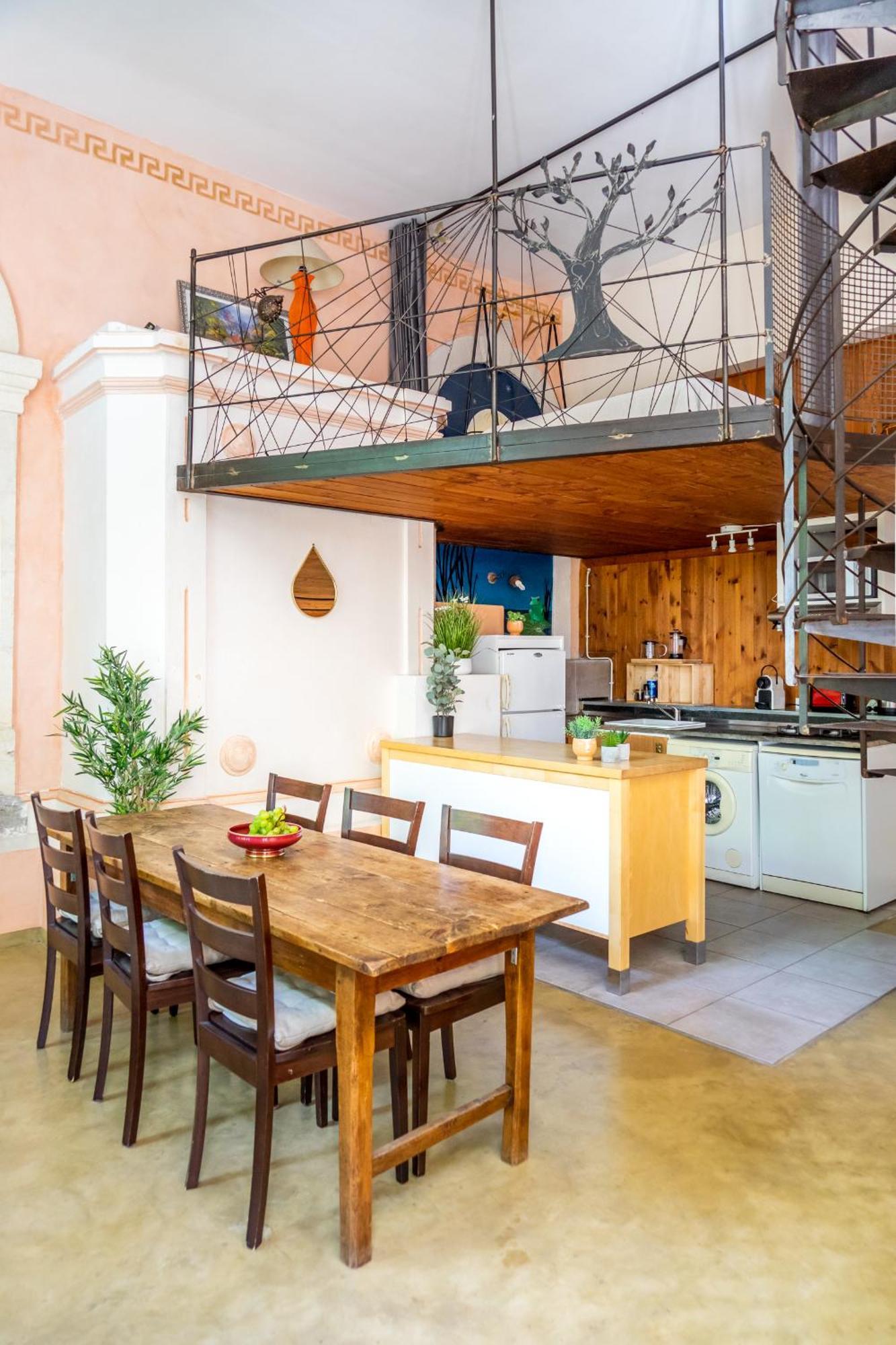 فيلا Ultimate Relaxation For Family Or Group At Renowned Couvent Des Ursulines, A Tranquil Escape In Historic Pézenas الغرفة الصورة