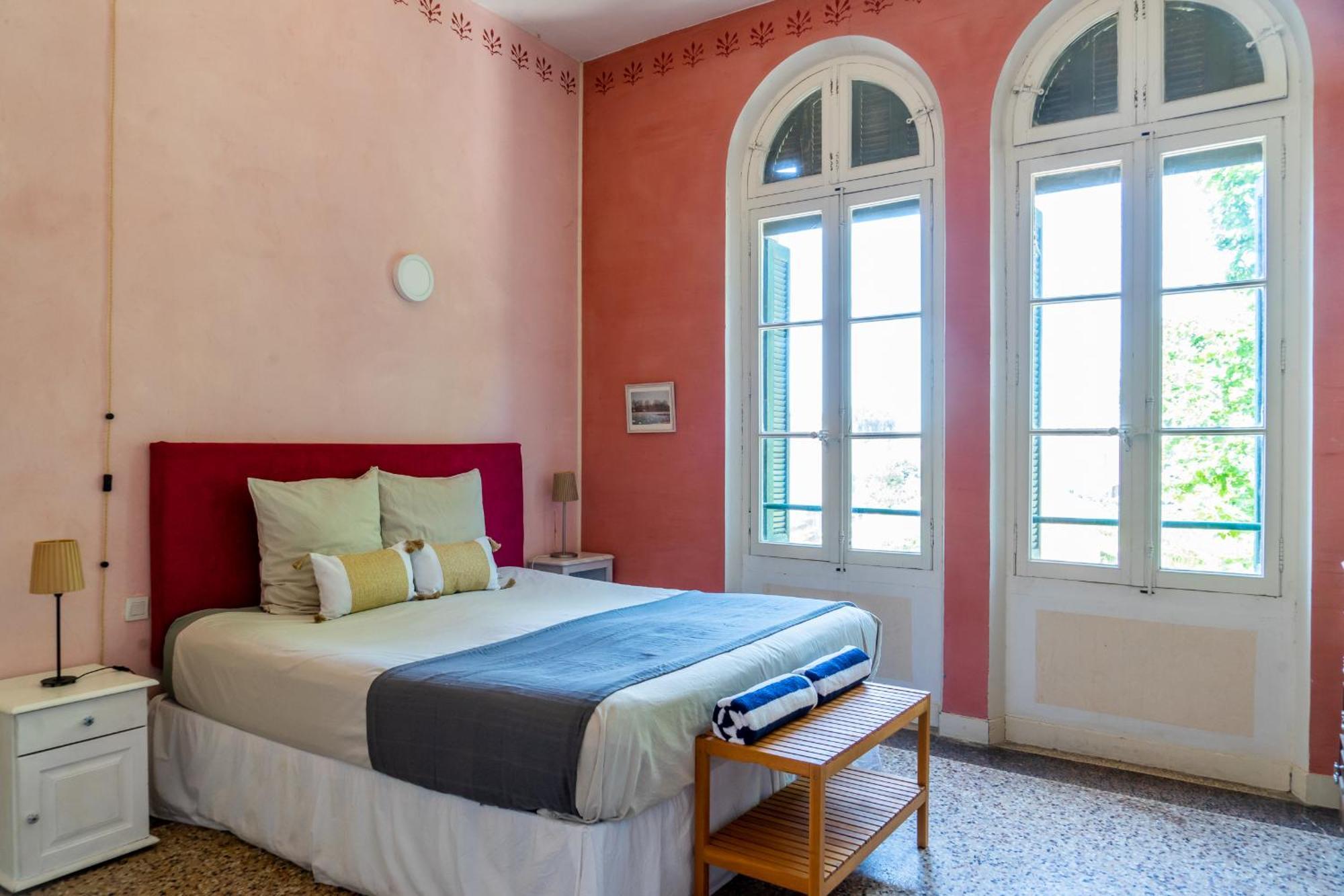 فيلا Ultimate Relaxation For Family Or Group At Renowned Couvent Des Ursulines, A Tranquil Escape In Historic Pézenas الغرفة الصورة